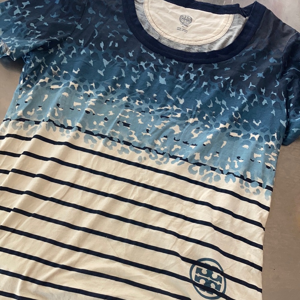 Tory Burch tshirt sz XL